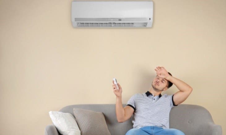 Máy lạnh chạy nhưng không mát gây khó chịu