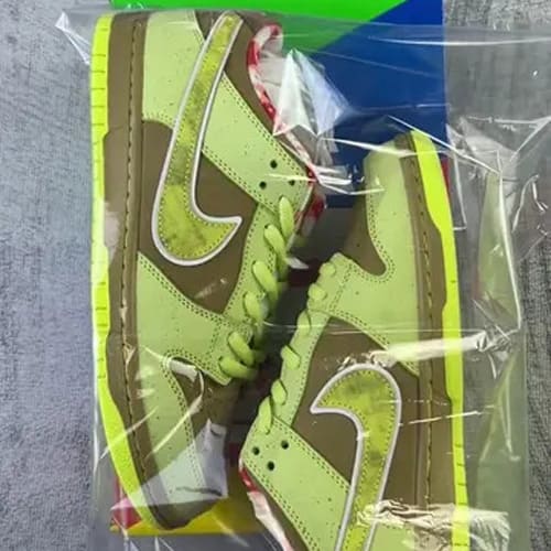 Chiêm ngưỡng thiết kế Nike Dunk SB sắc xanh bơ độc lạ cùng họa tiết vân đá