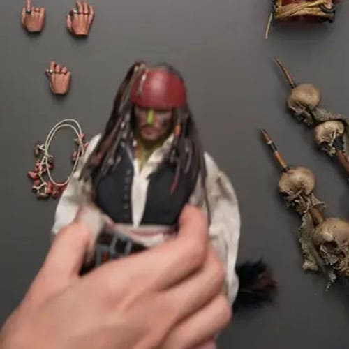 Đập hộp mô hình sưu tầm Hot Toys Chief Jack Sparrow cực chi tiết