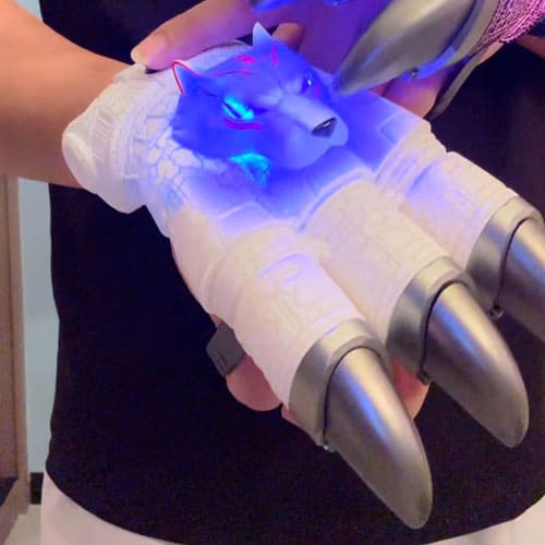 Găng tay mô hình vuốt sói phát sáng độc đáo cực ngầu cho giới trẻ Găng tay mô hình vuốt sói phát sáng độc đáo cực ngầu cho giới trẻ