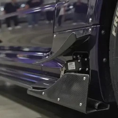 Khám phá siêu phẩm Nissan GT-R R34 độ khủng Sức mạnh mãnh thú đường đua Khám phá siêu phẩm Nissan GT-R R34 độ khủng Sức mạnh mãnh thú đường đua