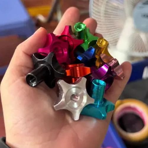Ốc chỉnh thắng hình bông mai cực nét gắn cho nhiều dòng xe