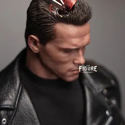 Siêu phẩm mô hình Hot Toys T-800 Terminator 2 cực kỳ chân thực