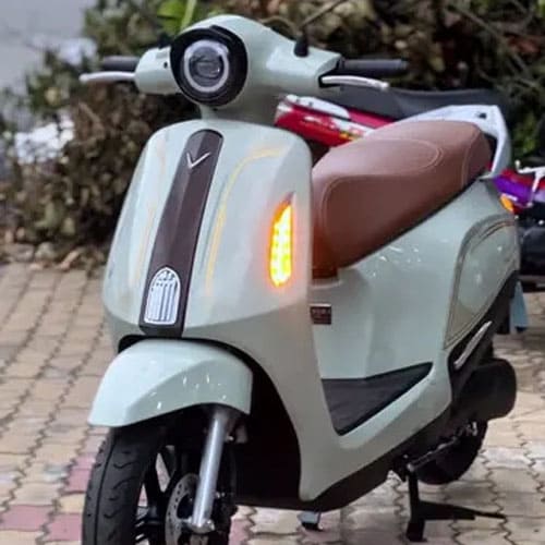 Xe Điện VinFast Evo Premia Thiết Kế Sang Trọng Vận Hành Bền Bỉ Tối Ưu Xe Điện VinFast Evo Premia Thiết Kế Sang Trọng Vận Hành Bền Bỉ Tối Ưu